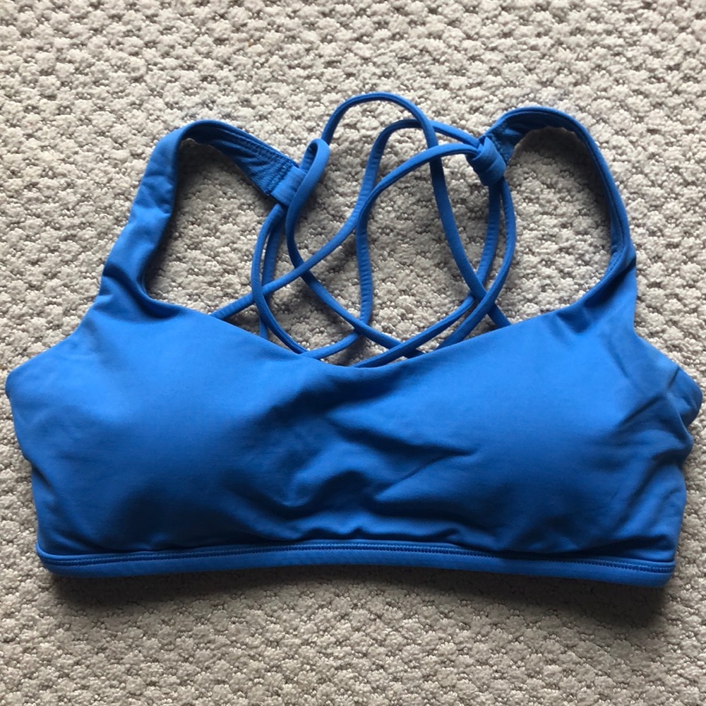 Size 8 Lululemon sports bra